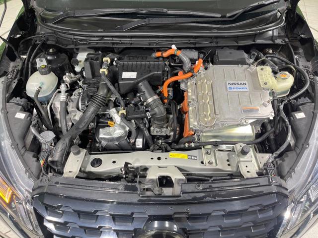 キックス X ツートーンインテリアエディション 禁煙車 純正9型ナビ 全周囲カメラ 衝突軽減装置 プロパイロット 前席シートヒーター デジタルインナーミラー LEDヘッド ETC ドラレコ 電動パーキング ステアリングヒーター 合皮シート(19枚目)