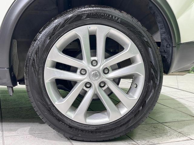 ジューク 15RX タイプV 禁煙車 純正ナビ バックカメラ HIDヘッドランプ ETC フルセグTV スマートキー 純正17インチアルミ オートライト オートエアコン 電動格納ミラー ドアバイザー CD再生(29枚目)