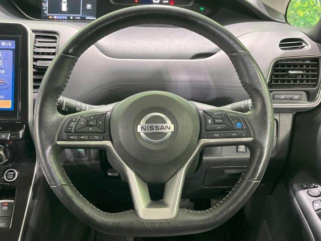 セレナ ハイウェイスターＶ　禁煙車　ＢＩＧ－Ｘ１１型ナビ　全周囲カメラ　両側電動ドア　プロパイロット　衝突軽減装置　コーナーセンサー　デジタルインナーミラー　ステアリングヒーター　ＬＥＤヘッド＆フォグ　シートヒーター（12枚目）
