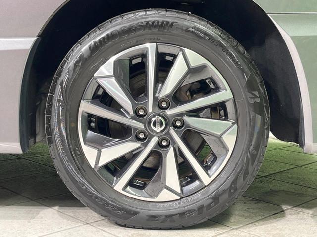 セレナ ハイウェイスターＶ　禁煙車　ＢＩＧ－Ｘ１１型ナビ　全周囲カメラ　両側電動ドア　プロパイロット　衝突軽減装置　コーナーセンサー　デジタルインナーミラー　ステアリングヒーター　ＬＥＤヘッド＆フォグ　シートヒーター（32枚目）