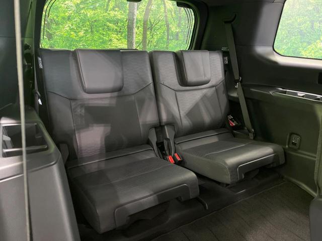 ランドクルーザー250 VX 7人乗り サンルーフ 純正12.3型ディスプレイ 全周囲カメラ 衝突軽減装置 レーダークルーズ 電動リアゲート 禁煙車 本革シート シートベンチレーション パワーシート デジタルミラー ETC2.0(12枚目)