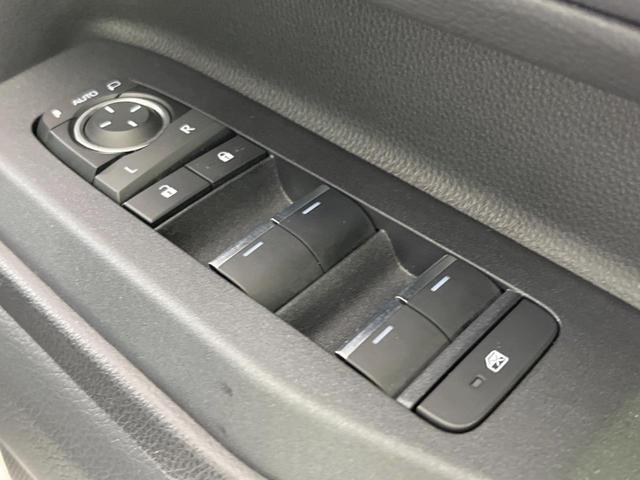 ランドクルーザー250 VX 7人乗り サンルーフ 純正12.3型ディスプレイ 全周囲カメラ 衝突軽減装置 レーダークルーズ 電動リアゲート 禁煙車 本革シート シートベンチレーション パワーシート デジタルミラー ETC2.0(57枚目)