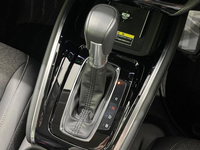 ヴェゼル ｅ：ＨＥＶ　Ｚ　禁煙車　純正９型ナビ　全周囲カメラ　衝突軽減装置　レーダークルーズ　電動リアゲート　シートヒーター　ブラインドスポットモニター　ハーフレザーシート　ＬＥＤヘッド　純正１８インチアルミ　ＥＴＣ２．０（41枚目）