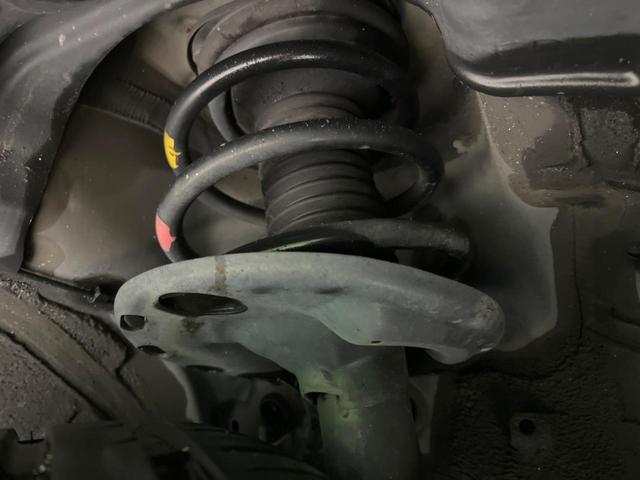 エスティマ 2.4アエラス Gエディション 禁煙車 純正ナビ フリップダウンモニター 両側電動ドア クルコン バックカメラ オートライト&HIDヘッド スマートキー ETC Bluetooth再生 電動格納ミラー(29枚目)