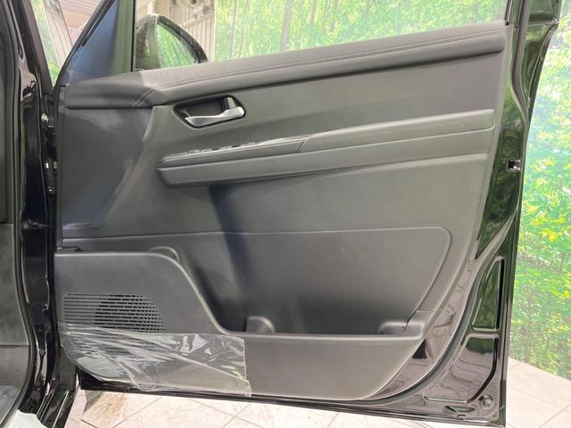 セレナ e-パワー ハイウェイスターV 登録済未使用車 純正12.3型ナビ 全周囲カメラ 両側電動ドア ブラインドスポットモニター デジタルインナーミラー リアオートエアコン オートライト&LEDヘッド スマートキー ETC2.0(27枚目)