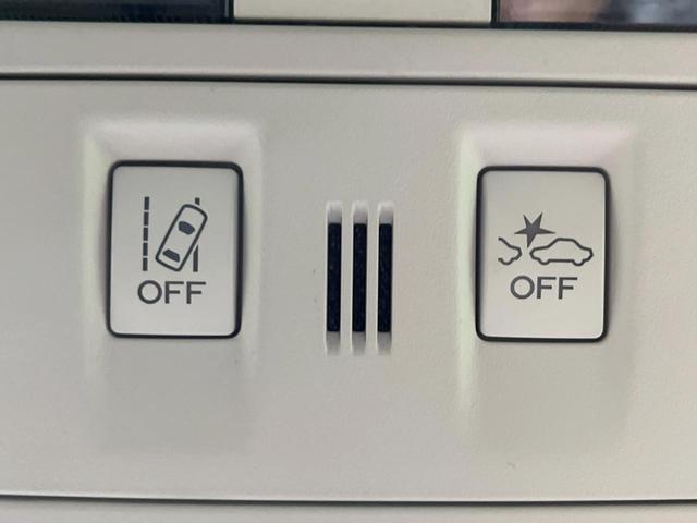 ＸＶ ２．０ｉ－Ｌ　アイサイト　４ＷＤ　純正ナビ　衝突軽減装置　レーダークルーズ　シートヒーター　パワーシート　バックカメラ　パドルシフト　オートライト＆ＨＩＤヘッド　オートエアコン　スマートキー　ＥＴＣ　ドラレコ（5枚目）