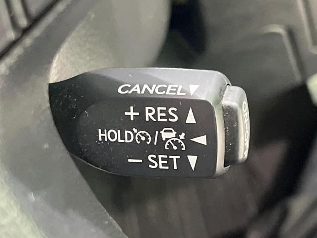 アルファード ２．５Ｓ　禁煙車　純正９型ナビ　フリップダウンモニター　両側電動ドア　衝突軽減装置　レーダークルーズ　リアオートエアコン　オートライト＆ＬＥＤヘッド　バックカメラ　スマートキー　ＥＴＣ　ドラレコ（7枚目）