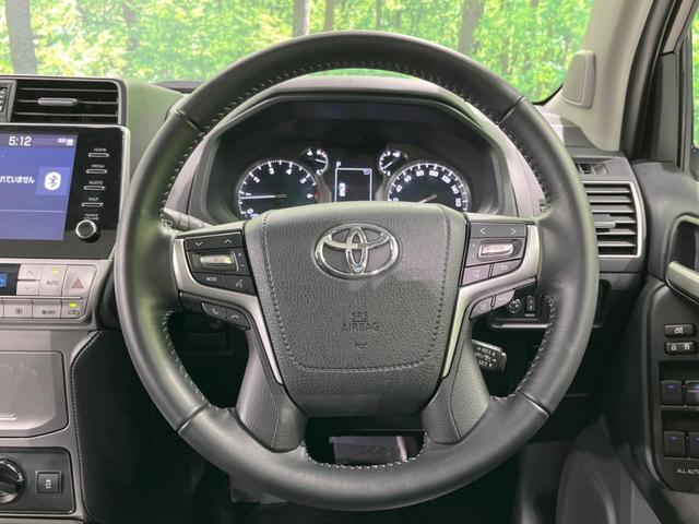 ランドクルーザープラド ＴＸ　Ｌパッケージ　マットブラックエディション　４ＷＤ　サンルーフ　７人乗り　メーカー９型ナビ　ルーフレール　全周囲カメラ　衝突軽減装置　レーダークルーズ　シートベンチレーション　黒革シート　デジタルインナーミラー　スマートキー　ＥＴＣ（14枚目）