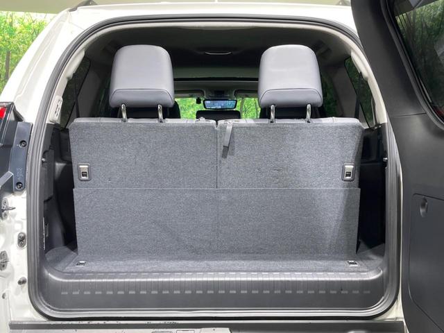 ランドクルーザープラド ＴＸ　Ｌパッケージ　マットブラックエディション　４ＷＤ　サンルーフ　７人乗り　メーカー９型ナビ　ルーフレール　全周囲カメラ　衝突軽減装置　レーダークルーズ　シートベンチレーション　黒革シート　デジタルインナーミラー　スマートキー　ＥＴＣ（58枚目）