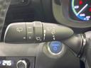 ハイブリッドＺ　禁煙車　純正８型ディスプレイオーディオ　全周囲カメラ　衝突軽減装置　レーダークルーズ　ブラインドスポットモニター　シートヒーター　ＬＥＤヘッド　電動リアゲート　純正１８インチアルミ　ＥＴＣ　スマートキ（44枚目）