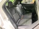 後部座席も気になるようなキズ・汚れやへたり等、大きなダメージはなく、良好な状態です。