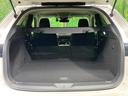 後席を格納すると、これだけの広さが!シーンに合わせたシートアレンジで、大きな荷物も積むことが出来ます♪
