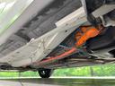 プレミアムＧ　ＨＥＶ　純正９型ナビ　全周囲カメラ　衝突軽減装置　レーダークルーズ　ブラインドスポットモニター　電動パーキング　シートヒーター　純正１７インチアルミ　オートエアコン　スマートキー　禁煙車　ＥＴＣ（23枚目）