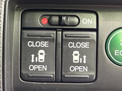 ��ξ¦�ѥ���饤�ɥɥ��ۥ��ޡ��ȥ����䱿ž�ʤΥ����å��Ǹ���ξ¦���饤�ɥɥ��γ��Ĥ���ǽ����ư�������Ϥ�����ƥɥ��򳫤���ɬ�פ�̵���������ʤ����ͤǤ��ñ�˳����Ĥ�Ǥ���Ŭ�Ǥ��� 6