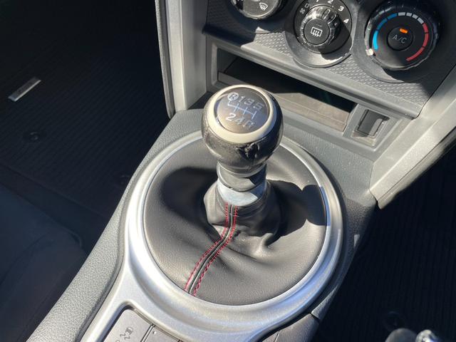 ＢＲＺ Ｒ　メーター交換歴有り　Ｂｌｕｅｔｏｏｔｈオーディオ　ナビ　ＥＴＣ（22枚目）