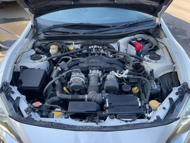 ８６ ＧＴ　６ＭＴ　ＨＫＳマフラー　バックカメラ　Ｂｌｕｅｔｏｏｔｈオーディオ　カーボンボンネット（28枚目）