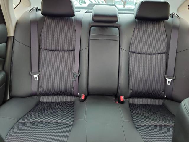 後部座席です。