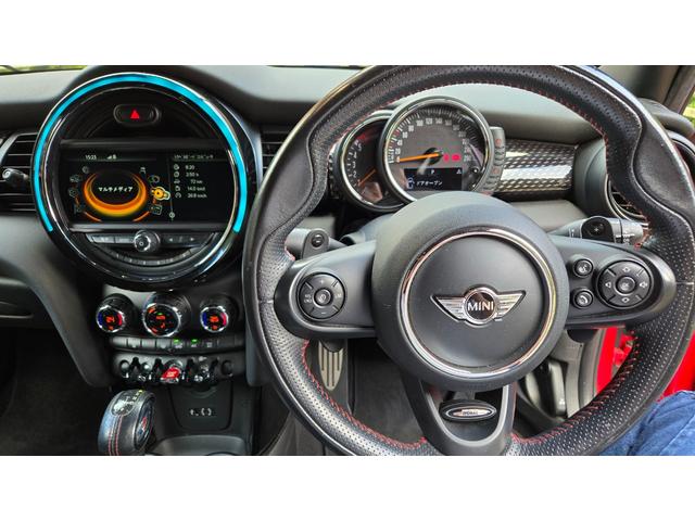 ＭＩＮＩ クーパーＳＤ　ＪＣＷパッケージ　バックカメラ　クルーズコントロール　前後ドライブレコーダー　ＪＣＷステアリング　ＭＴモード　ＬＥＤヘッドライト　スロットインＥＴＣ　禁煙車　Ｂｌｕｅｔｏｏｔｈ　ブラックベゼル（34枚目）