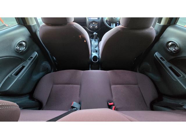 マーチ Ｓ　プラムインテリア　禁煙車　地デジ　バックカメラ　ＨＤＤナビゲーション　パワーウィンドウ　電動サイドミラー　ＥＴＣ　スペアタイヤ　ハロゲンヘッドライト　コーティング施工　ＡＵＸ　スポーツモード　社外マイク（8枚目）