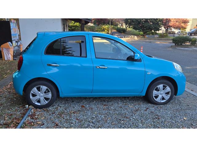 マーチ Ｓ　プラムインテリア　禁煙車　地デジ　バックカメラ　ＨＤＤナビゲーション　パワーウィンドウ　電動サイドミラー　ＥＴＣ　スペアタイヤ　ハロゲンヘッドライト　コーティング施工　ＡＵＸ　スポーツモード　社外マイク（13枚目）