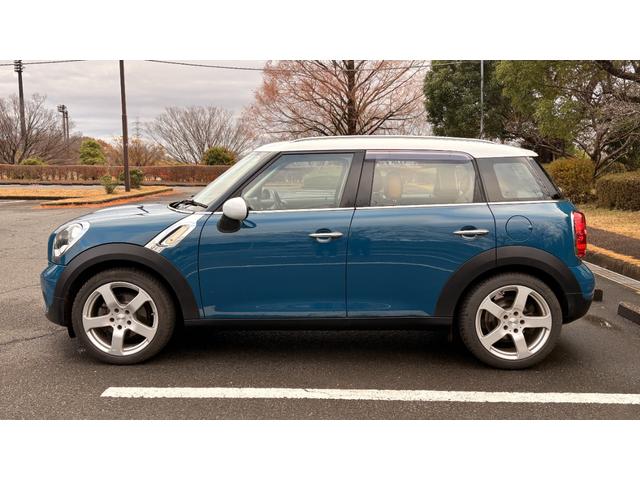 MINI クーパー クロスオーバー 6MT Bluetooth 格納式カロッツェリアナビ TV HID ETC 社外アルミ オートワイパー シートヒーター LED車内灯 シートカバー 社外シフトノブ オールシーズンタイヤ 禁煙車(17枚目)