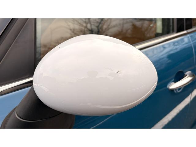 MINI クーパー クロスオーバー 6MT Bluetooth 格納式カロッツェリアナビ TV HID ETC 社外アルミ オートワイパー シートヒーター LED車内灯 シートカバー 社外シフトノブ オールシーズンタイヤ 禁煙車(19枚目)