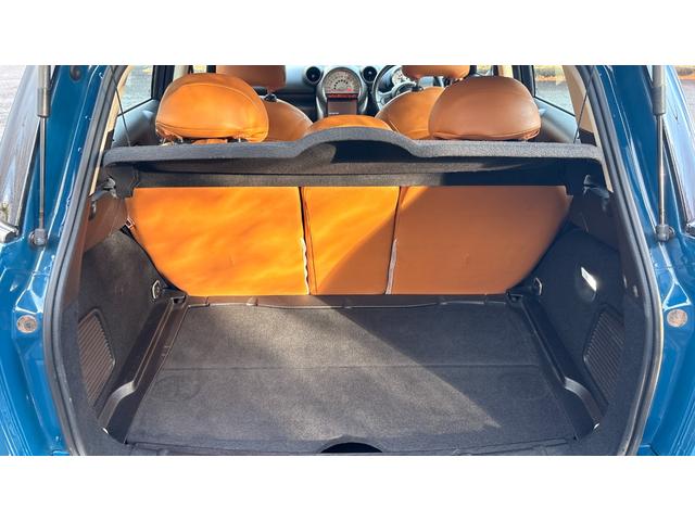 MINI クーパー クロスオーバー 6MT Bluetooth 格納式カロッツェリアナビ TV HID ETC 社外アルミ オートワイパー シートヒーター LED車内灯 シートカバー 社外シフトノブ オールシーズンタイヤ 禁煙車(56枚目)