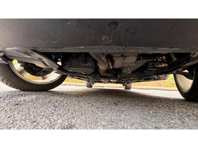 MINI クーパー クロスオーバー 6MT Bluetooth 格納式カロッツェリアナビ TV HID ETC 社外アルミ オートワイパー シートヒーター LED車内灯 シートカバー 社外シフトノブ オールシーズンタイヤ 禁煙車(61枚目)