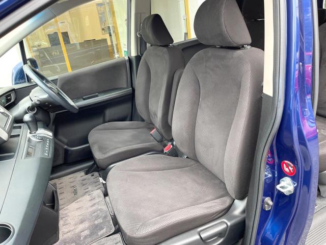 フリード G ジャストセレクション 純正SDナビ バックカメラ 禁煙車 スマートキー ETC オートエアコン CD DVD再生 地デジ(7枚目)