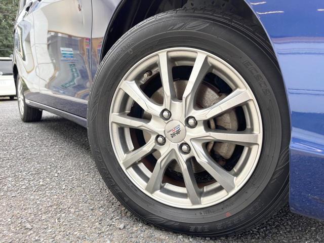 フリード G ジャストセレクション 純正SDナビ バックカメラ 禁煙車 スマートキー ETC オートエアコン CD DVD再生 地デジ(13枚目)