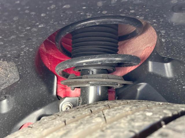 ＭＩＮＩ クーパー　プレミアムプラスパッケージクラシックトリム　クラシックトリム　純正ナビ　バックカメラ　ブラックルーフ　マルチディスプレイメーター　ハーフレザーシート　シートヒーター　ルームミラー内蔵ＥＴＣ（21枚目）