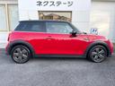 クーパー　プレミアムプラスパッケージクラシックトリム　クラシックトリム　純正ナビ　バックカメラ　ブラックルーフ　マルチディスプレイメーター　ハーフレザーシート　シートヒーター　ルームミラー内蔵ＥＴＣ（23枚目）