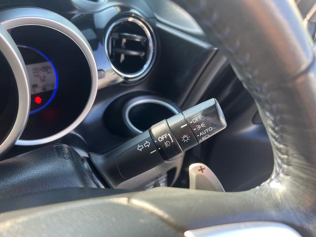 Ｎ－ＢＯＸカスタム Ｇ　ターボＳＳブラックスタイルパッケージ　シティーブレーキ　両側パワースライドドア　ナビＴＶ　バックモニター　シートヒーター　　横滑り防止　ＤＶＤ　キーレス　Ｉ－ＳＴＯＰ　エアコン　ターボ　クルーズコントロール　半革シート　カーテンエアバック（17枚目）