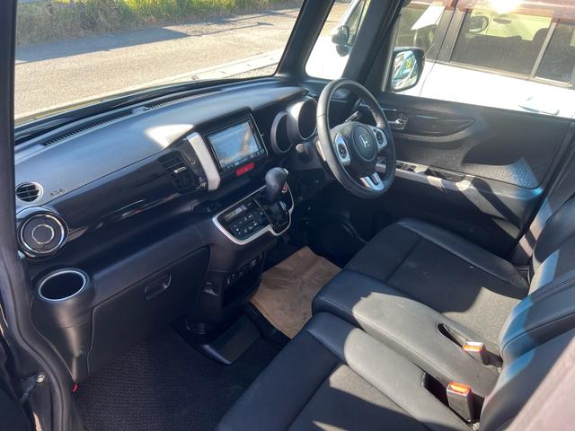 Ｎ－ＢＯＸカスタム Ｇ　ターボＳＳブラックスタイルパッケージ　シティーブレーキ　両側パワースライドドア　ナビＴＶ　バックモニター　シートヒーター　　横滑り防止　ＤＶＤ　キーレス　Ｉ－ＳＴＯＰ　エアコン　ターボ　クルーズコントロール　半革シート　カーテンエアバック（55枚目）