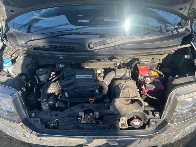 Ｎ－ＢＯＸカスタム Ｇ　ターボＳＳブラックスタイルパッケージ　シティーブレーキ　両側パワースライドドア　ナビＴＶ　バックモニター　シートヒーター　　横滑り防止　ＤＶＤ　キーレス　Ｉ－ＳＴＯＰ　エアコン　ターボ　クルーズコントロール　半革シート　カーテンエアバック（76枚目）