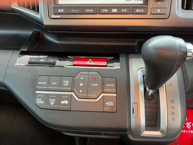 ステップワゴンスパーダ クールスピリット 全周囲カメラ 両側パワースライドドア HDDナビゲーション ナビ ETC フロントカメラ ESC スマートキー イモビライザー キーレス フルフラット 3列シート 衝突安全ボディ オートエアコン(59枚目)