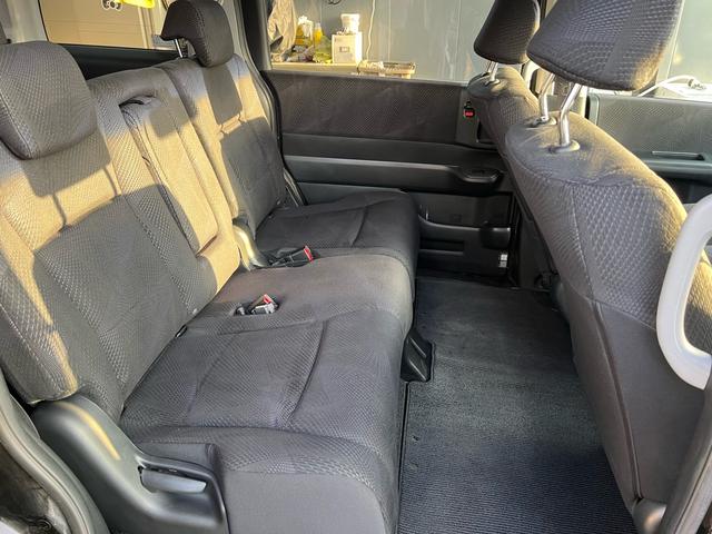 ステップワゴンスパーダ クールスピリット 全周囲カメラ 両側パワースライドドア HDDナビゲーション ナビ ETC フロントカメラ ESC スマートキー イモビライザー キーレス フルフラット 3列シート 衝突安全ボディ オートエアコン(63枚目)