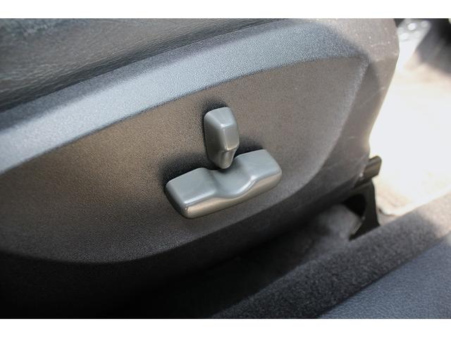 エクシーガ ２．０ｉ－Ｓアドバンテージライン　４ＷＤ　Ｂｌｕｅｔｏｏｔｈオーディオ　ＥＴＣ　バックモニター　クルーズコントロール　スマートキー　オートライト　パワーシート　パドルシフト（28枚目）