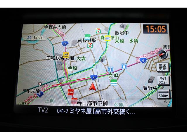 エルグランド ２５０ハイウェイスター　後席モニター　Ｂｌｕｅｔｏｏｔｈ　ＵＳＢ　サンルーフ　ＥＴＣ　ＡＣ１００Ｖ電源　全方位カメラ　両側パワースライドドア　オットマン　ウォークスルー　クリアランスソナー　ＴＶ　サンシェード　オートライト（18枚目）