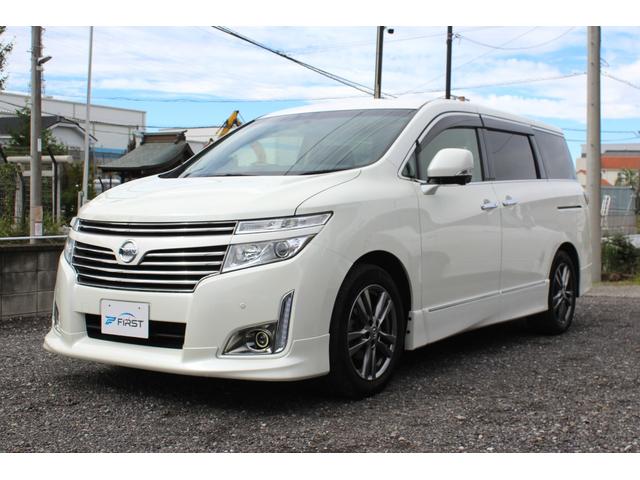 エルグランド ２５０ハイウェイスターアーバンクロム　後席モニター　Ｂｌｕｅｔｏｏｔｈ　ＵＳＢ　全方位カメラ　ＡＣ１００Ｖ電源　両側パワースライドドア　ＥＴＣ　ＴＶ　セキュリティ　ウォークスルー　サンシェード　オットマン　クリアランスソナー　オートライト（8枚目）