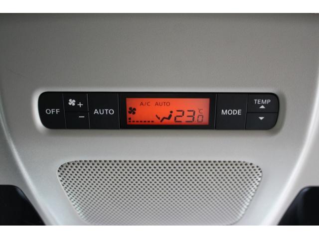 エルグランド ２５０ハイウェイスターアーバンクロム　後席モニター　Ｂｌｕｅｔｏｏｔｈ　ＵＳＢ　全方位カメラ　ＡＣ１００Ｖ電源　両側パワースライドドア　ＥＴＣ　ＴＶ　セキュリティ　ウォークスルー　サンシェード　オットマン　クリアランスソナー　オートライト（27枚目）