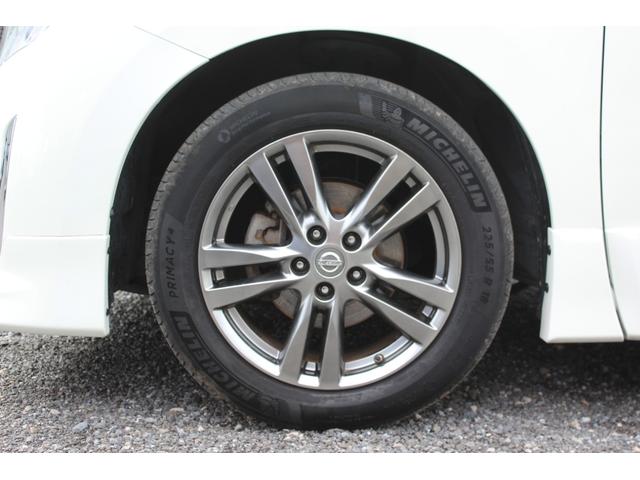 エルグランド ２５０ハイウェイスターアーバンクロム　後席モニター　Ｂｌｕｅｔｏｏｔｈ　ＵＳＢ　全方位カメラ　ＡＣ１００Ｖ電源　両側パワースライドドア　ＥＴＣ　ＴＶ　セキュリティ　ウォークスルー　サンシェード　オットマン　クリアランスソナー　オートライト（39枚目）