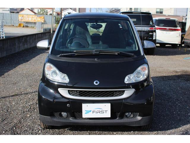 スマートフォーツークーペ ｍｈｄ　マイクロハイブリッド　１年走行無制限保証　ディスプレイオーディオ　ＵＳＢ　ＤＶＤ再生　ＥＴＣ（4枚目）