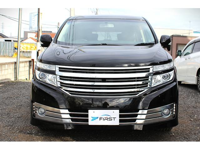 エルグランド ２５０ハイウェイスター　１年間走行無制限保証　後席モニター　Ｂｌｕｅｔｏｏｔｈ　ライダールック　ＵＳＢ　バックカメラ　ＥＴＣ　セキュリティ　両側パワースライドドア　サンシェード　オットマン　オートライト　デイライト（6枚目）