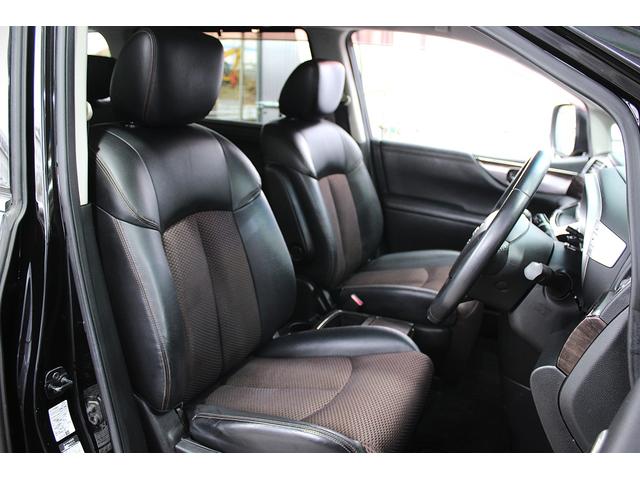 エルグランド ２５０ハイウェイスター　１年間走行無制限保証　後席モニター　Ｂｌｕｅｔｏｏｔｈ　ライダールック　ＵＳＢ　バックカメラ　ＥＴＣ　セキュリティ　両側パワースライドドア　サンシェード　オットマン　オートライト　デイライト（13枚目）