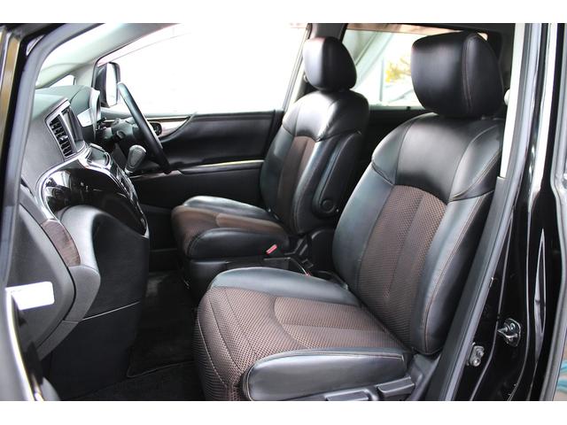 エルグランド ２５０ハイウェイスター　１年間走行無制限保証　後席モニター　Ｂｌｕｅｔｏｏｔｈ　ライダールック　ＵＳＢ　バックカメラ　ＥＴＣ　セキュリティ　両側パワースライドドア　サンシェード　オットマン　オートライト　デイライト（16枚目）