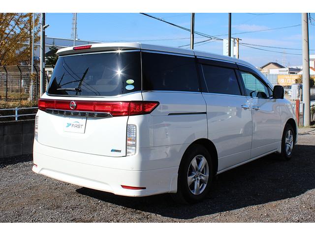 エルグランド ２５０ＸＧ　Ｂｌｕｅｔｏｏｔｈ　全方位カメラ　ＥＴＣ　ＵＳＢ　セキュリティ　ＡＣ１００Ｖ電源　両側パワースライドドア　サンシェード　オットマン　ＴＶ　オートライト　ＨＩＤヘッドライト　ミュージックサーバー（12枚目）