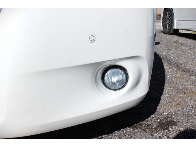 エルグランド ２５０ＸＧ　Ｂｌｕｅｔｏｏｔｈ　全方位カメラ　ＥＴＣ　ＵＳＢ　セキュリティ　ＡＣ１００Ｖ電源　両側パワースライドドア　サンシェード　オットマン　ＴＶ　オートライト　ＨＩＤヘッドライト　ミュージックサーバー（37枚目）