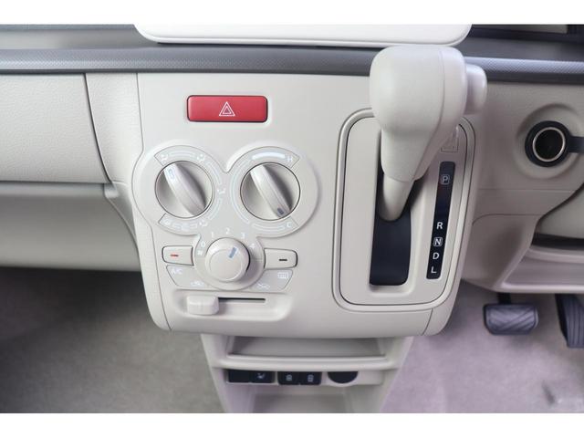 アルトラパン Ｇ　届け出済み未使用車　衝突被害軽減ブレーキ　スマートキー　クリアランスソナー　アイドリングストップ　衝突軽減システム　盗難防止システム（13枚目）