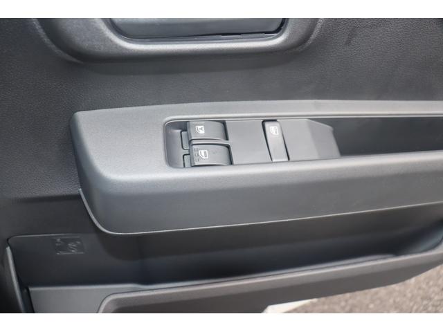 ハイゼットカーゴ スペシャル　ＣＶＴ　衝突被害軽減システム　クリアランスソナー　両側スライドドア　アイドリングストップ　ＥＳＣ　エアコン　パワーステアリング　パワーウィンドウ（19枚目）